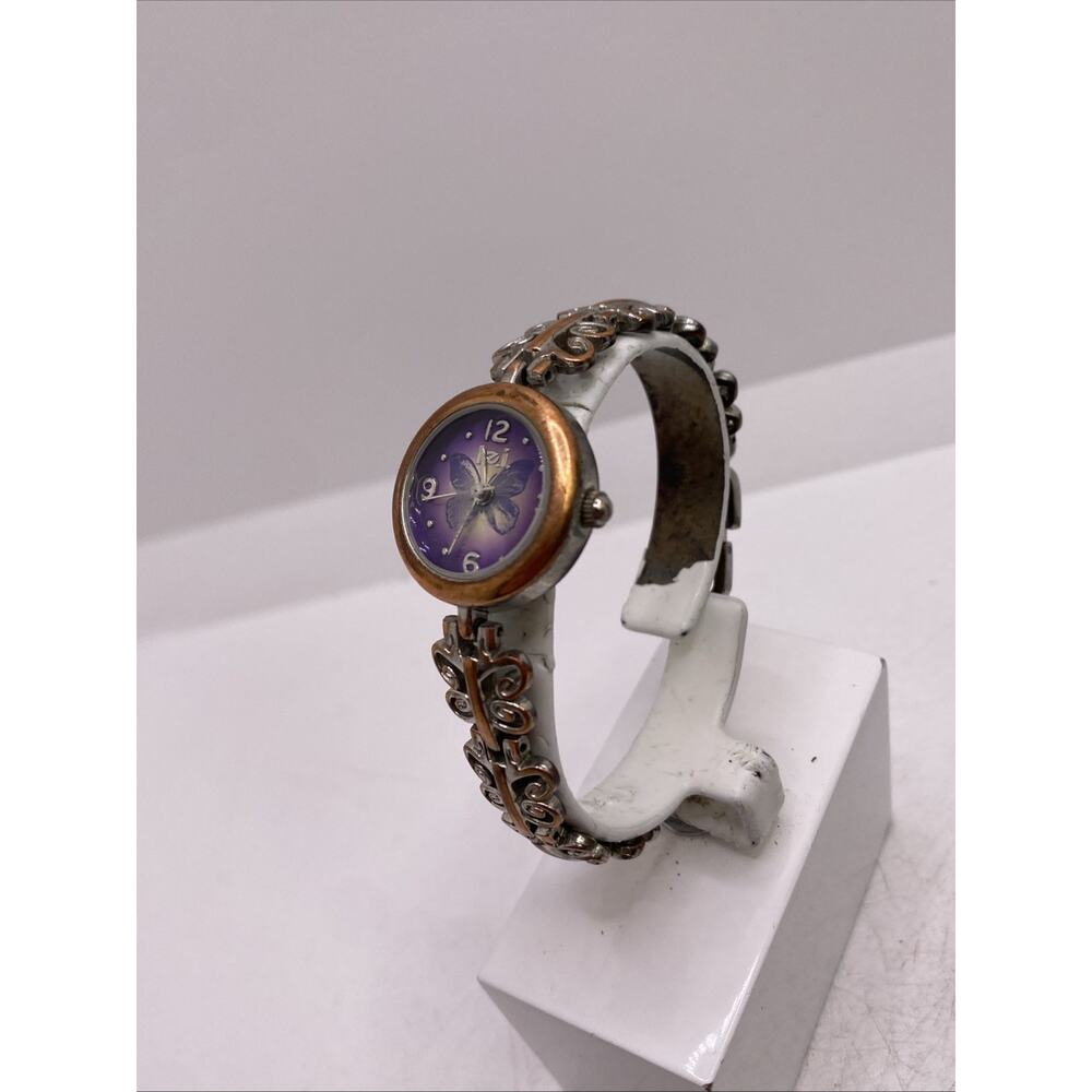 Vintage Lei Womens Watch Works New Battery - Picture 2 of 5